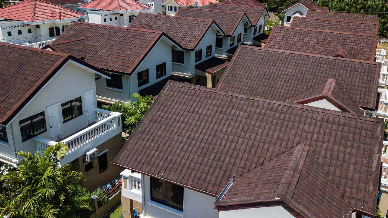 Onduvilla roof tiles